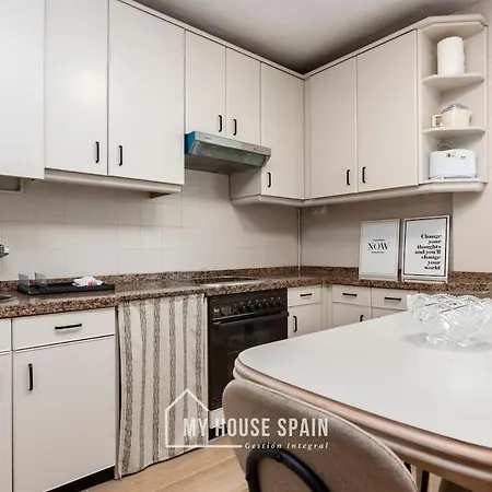 Lägenhet Myhousespain - Piso Reformado Con Patio Privado *