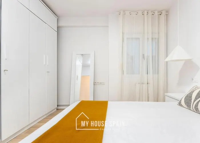 Myhousespain - Piso Reformado Con Patio Privado Lägenhet Gijón