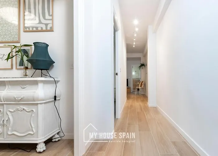 Myhousespain - Piso Reformado Con Patio Privado Lägenhet Gijón