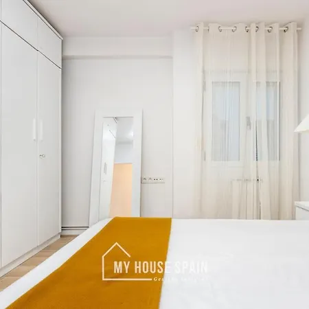 Myhousespain - Piso Reformado Con Patio Privado Apartment Gijon