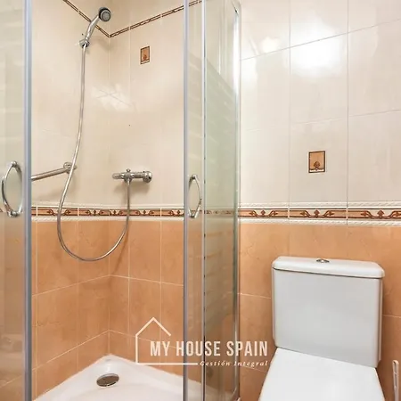 Apartment Myhousespain - Piso Reformado Con Patio Privado Gijon