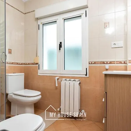 Myhousespain - Piso Reformado Con Patio Privado Apartment