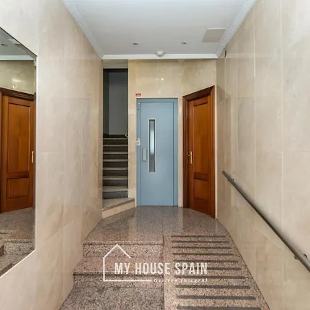 Myhousespain - Piso Reformado Con Patio Privado Apartment *