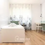 Myhousespain - Piso Reformado Con Patio Privado アパート