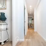 Myhousespain - Piso Reformado Con Patio Privado アパート ヒホン